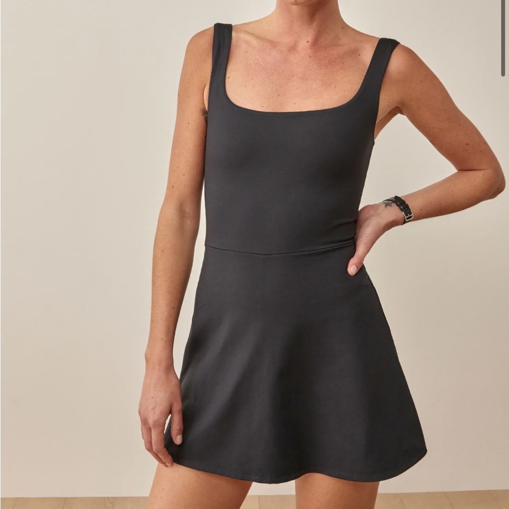 RARE Black Amy Ecostretch Reformation Exercise Dress - Picture 5 of 8